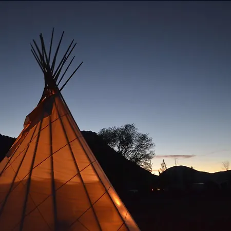 Dreamcatcher Tipi Hotel-3