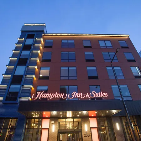 Hampton Inn & Suites St. Paul Downtown-3