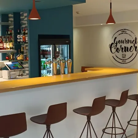 Holiday Inn Express Lille Centre By Ihg-2