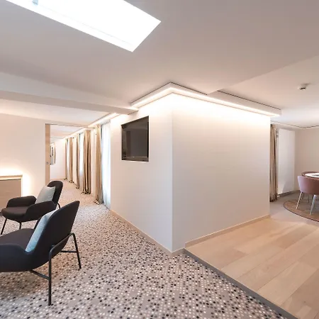 Hotel Savoy-3