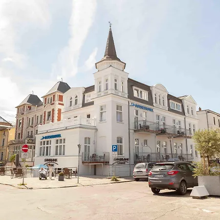 Ostseehotel Warnemünde-2
