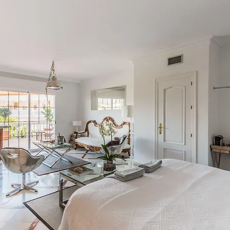 Molo 44 Suites Puerto Banus-2