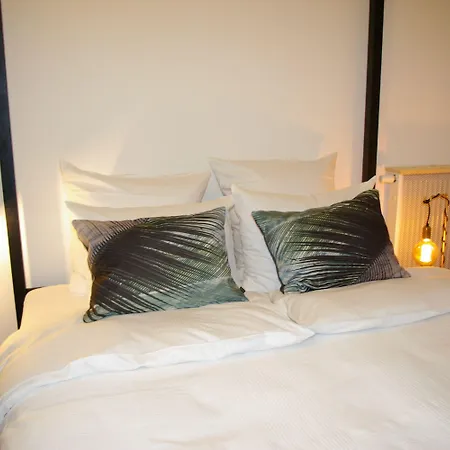 The Suite Hotel Fabric-2