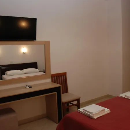 Hotel Mano-3