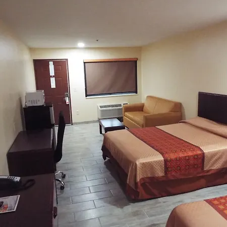 Texas Inn Harlingen-3