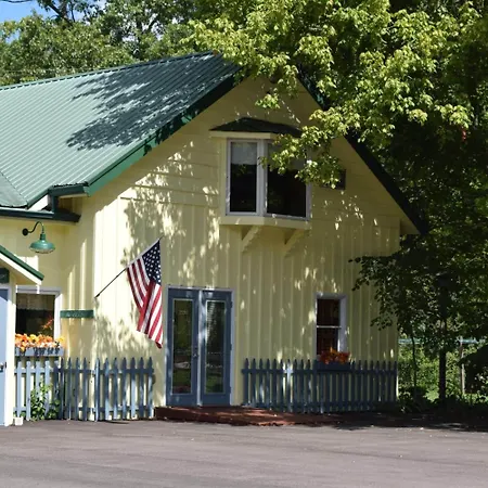 Green Valley Motor Lodge-2