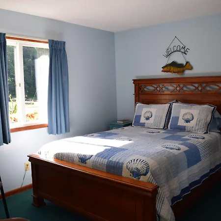 Green Valley Motor Lodge-3