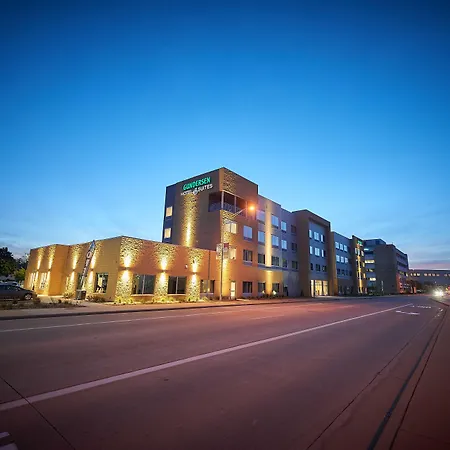 Gundersen Hotel & Suites-2