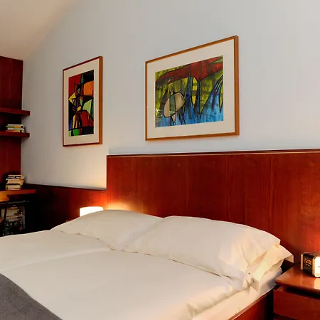 Hotel Milan-2