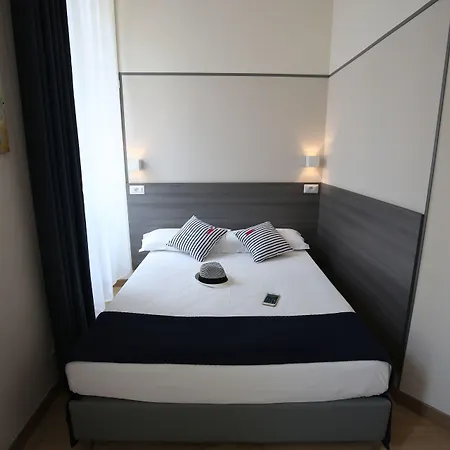 Boutique Hotel Neptune Nice-2
