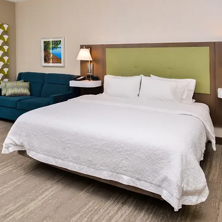 Hampton Inn By Hilton Omaha Airport, Ia-3