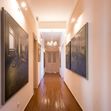 Palladian Home-2