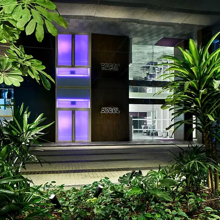 Yotel Singapore Orchard Road-2
