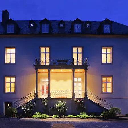 Hotel Brunnenhaus Schloss Landau-2