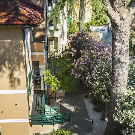 Villa Aurora-3