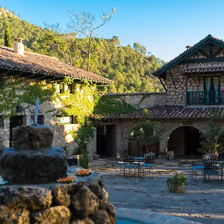 Calerilla Hotel (Adults Only)-3