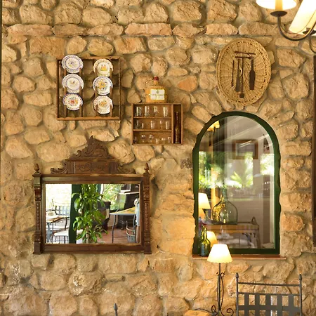 Calerilla Hotel (Adults Only)-2