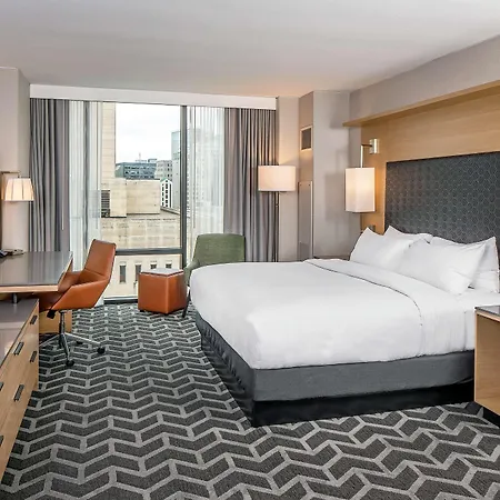 Hilton Des Moines Downtown-3