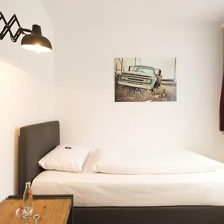 Hotel Motodrom-3