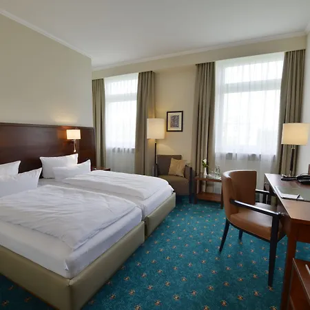 Hotel Der Lindenhof-3