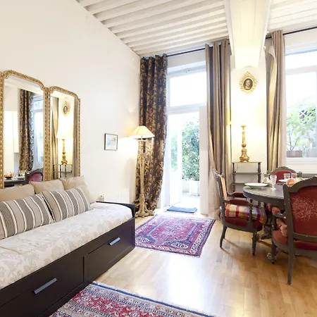Mhl - Maison Hotel Lyon-3