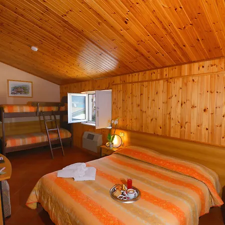 HOTEL HOLIDAYS a Barrea - Natura, Relax e Benessere nel Parco d'Abruzzo-2