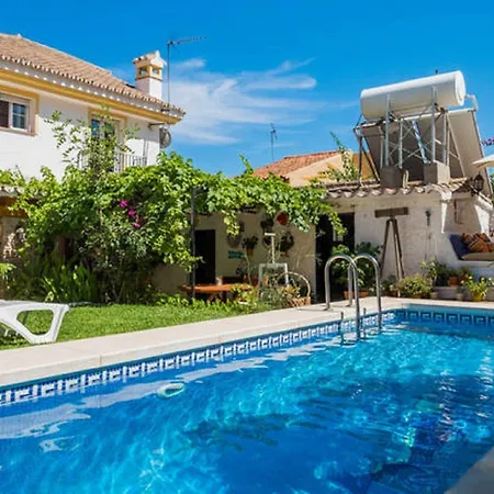 At Home In Malaga Stay & Solo Travellers-2