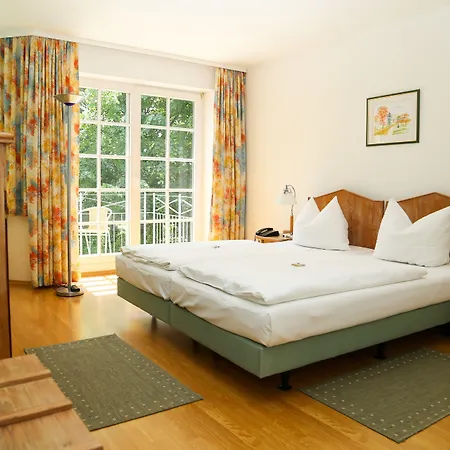 Hotel Zwei Länder-2