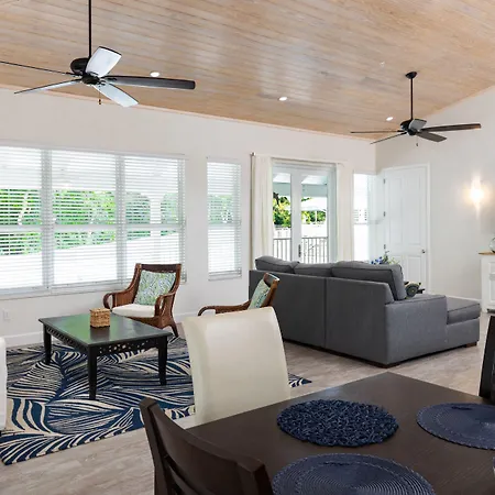 Dolphin Point Villas-2