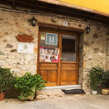 Hostal Alba Taruta-2