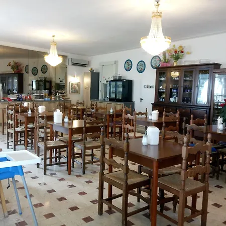 Hotel Svizzera-3