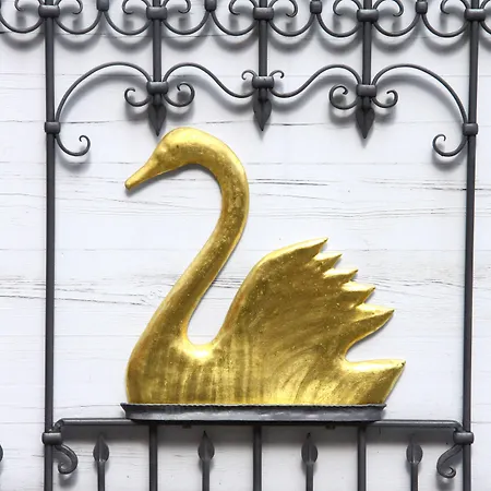 Hotel-Garni Goldener Schwan-2