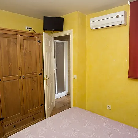 Hostal Velarde-3
