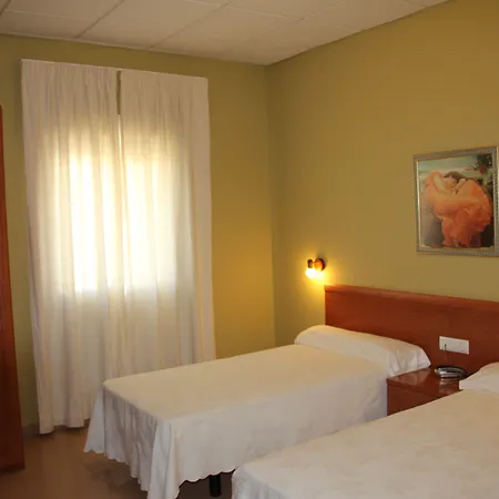 Hotel Dora-2