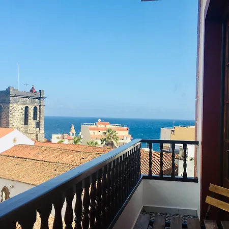 El Hotelito 27-3