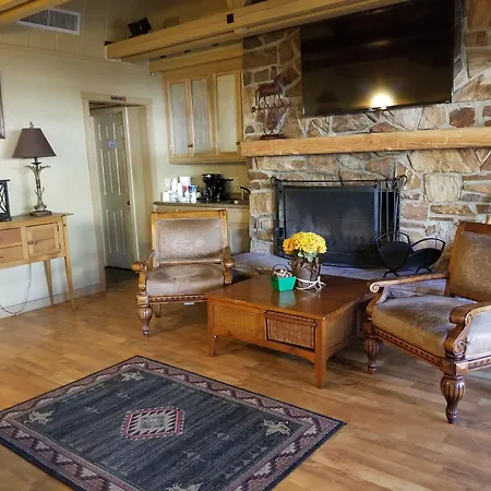 Kernville Inn-3