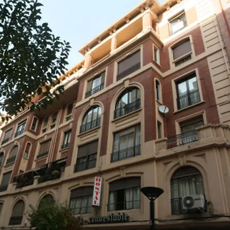 Hostal Rioja Condestable-2