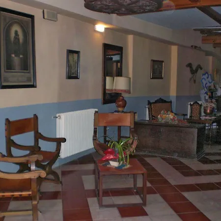 Unike Hotels Hospederia El Pilar-3