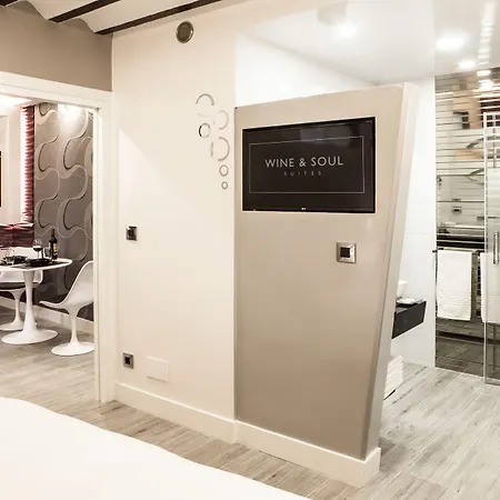 Wine & Soul Suites-3