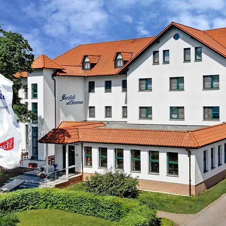 Falk Seehotel Plau am See-3