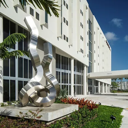 Doubletree By Hilton Miami Doral-2