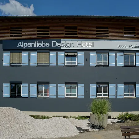Design Hotel Alpenliebe - - - - Boutique-Flair - - - --3