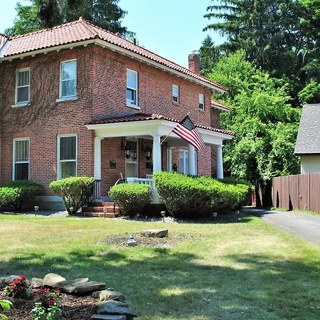 Grand Colonial Bed And Breakfast-2