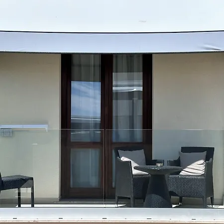 Hotel Baia Di Venere-3