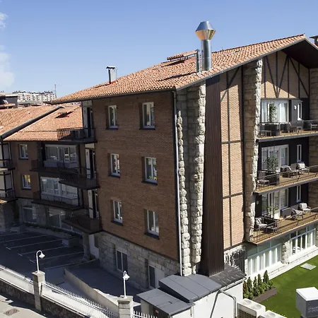 Hotel Silken Palacio Uribarren-2