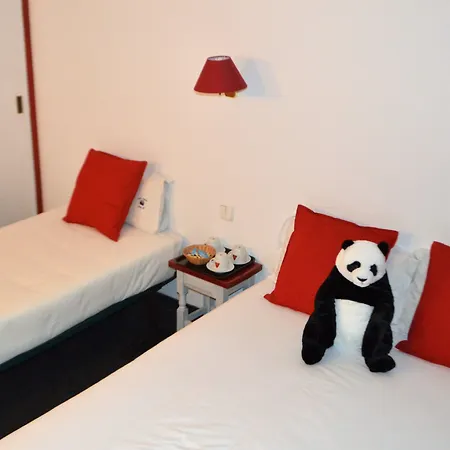 Hotel Panda-2