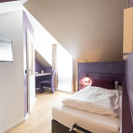 Hotel Porta Nigra-2