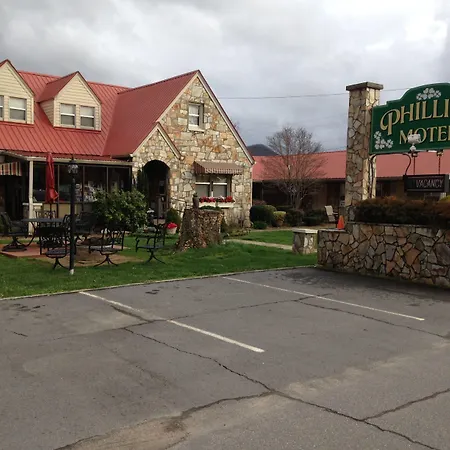 Phillips Historic Motel & Cottages-2