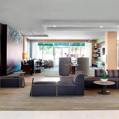 Courtyard By Marriott Deland Historic Downtown-2