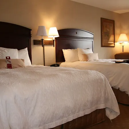 Hampton Inn & Suites Gallup-3